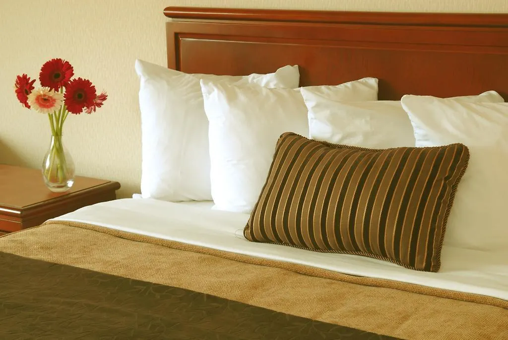 Quality Inn And Suites Montreal East