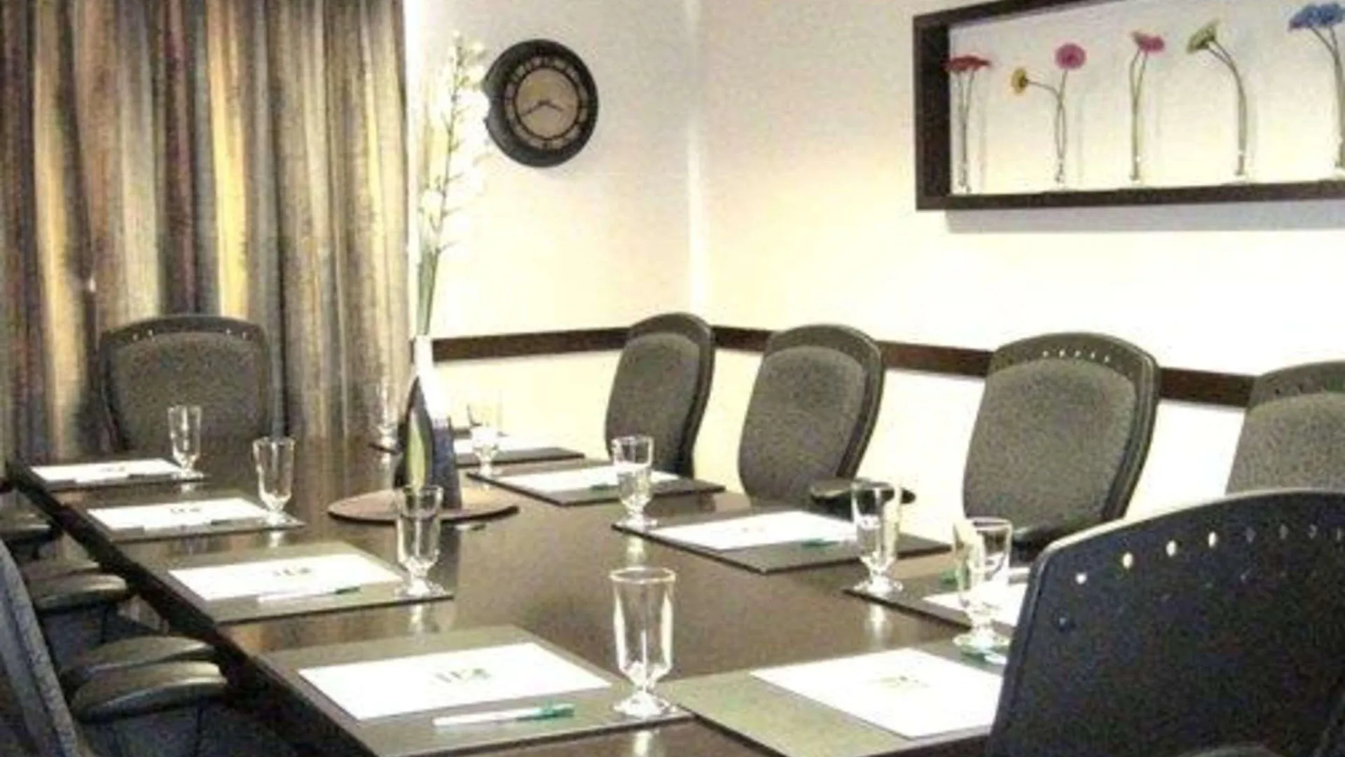 Hotel Quality Inn And Suites Montreal East