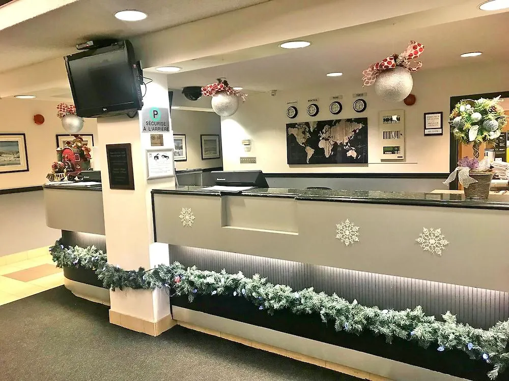 Quality Inn And Suites Montreal East Hotel